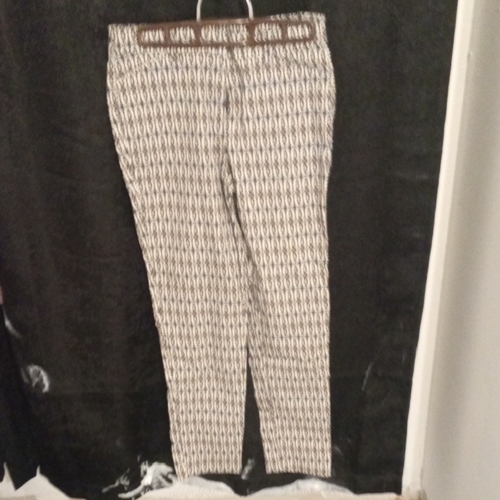 Madison Monochrome Patterned Straight Leg Pants